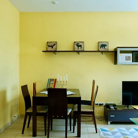 Port Forum Apartment